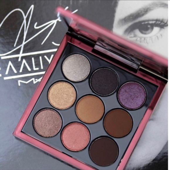 NIB 🌟 MAC COSMETICS x AALIYAH
Limited Edition eye - Picture 2 of 8